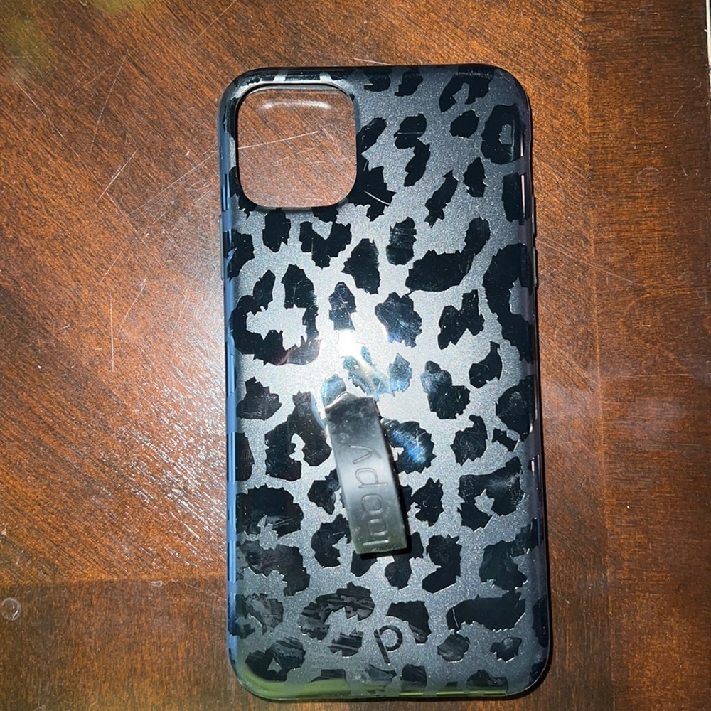 Loopy case for iPhone 11 Pro Max